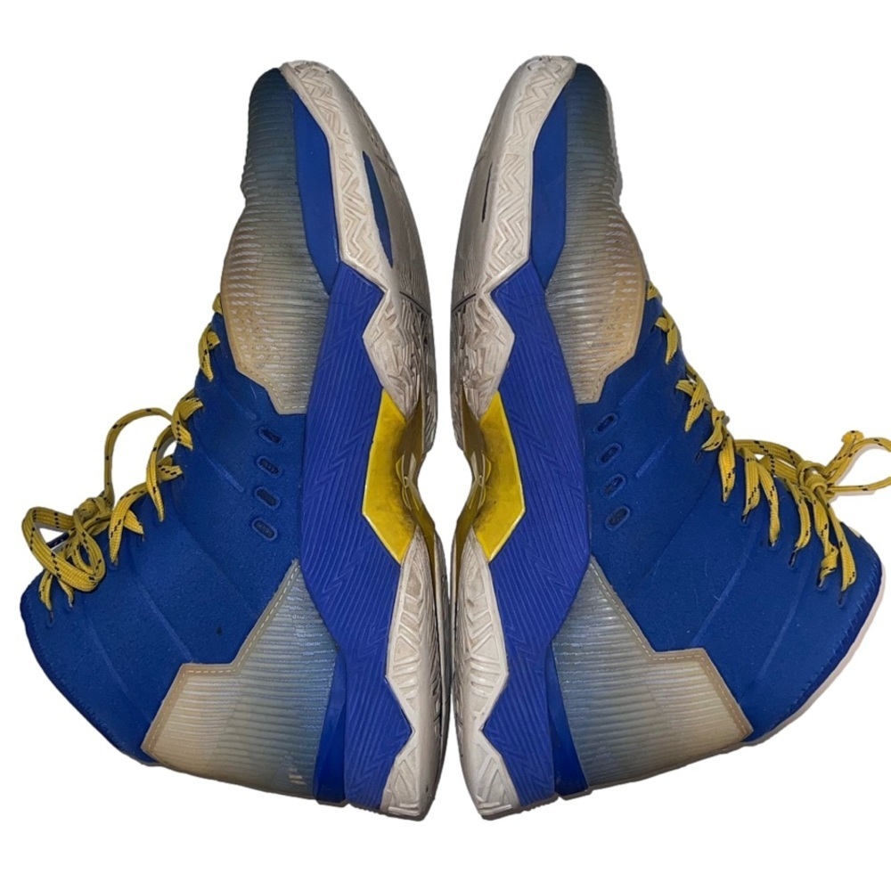 Under armor- steph curry 2.5 basketball shoes - Picture 4 of 8